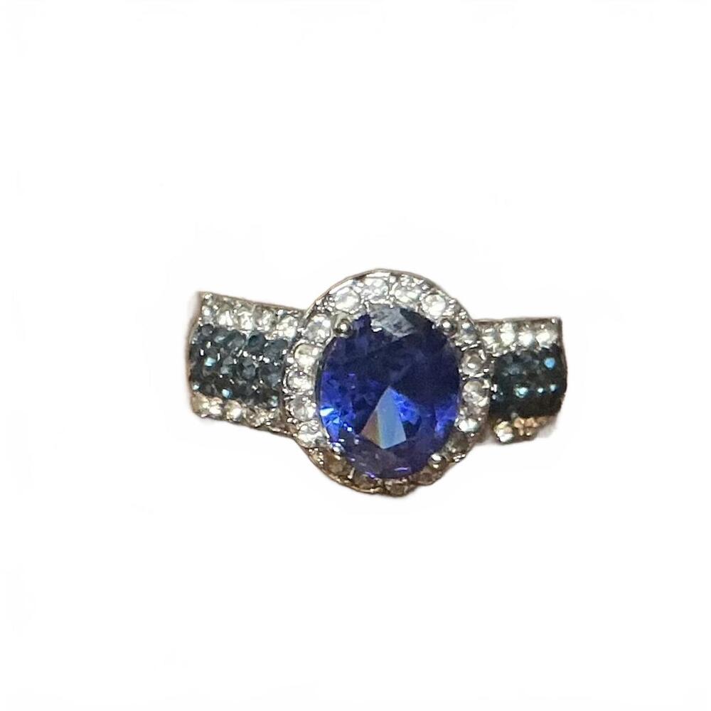 O10 10 AKA Ring sterling